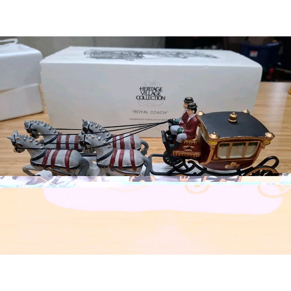 Dept 56 Heritage Village "Royal Coach" Dickens Village 5578-6 W/ Box